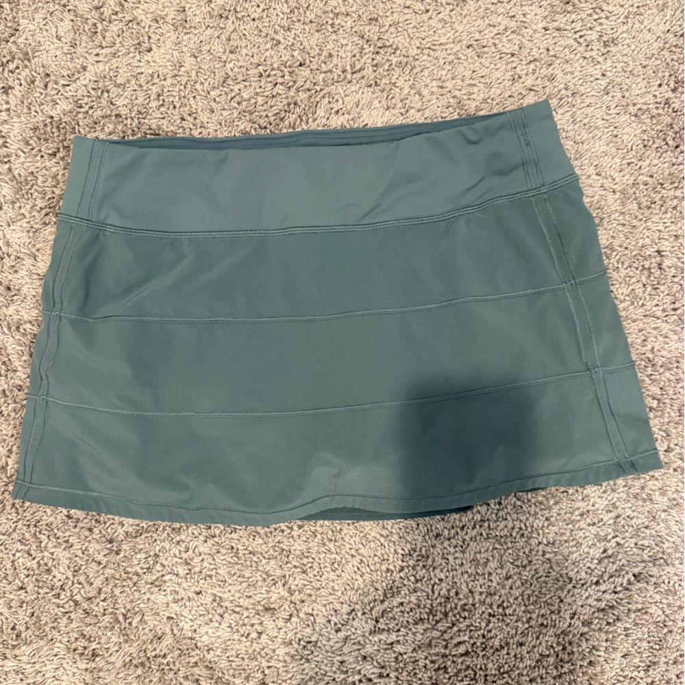 lululemon athletica skort pace rival